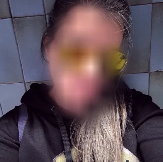 Ivana, 39