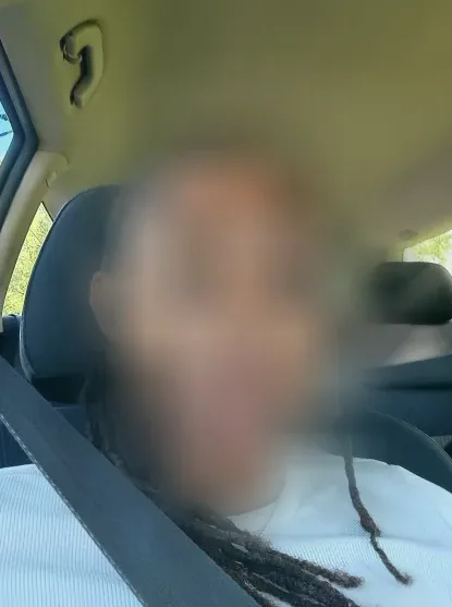 Larissa, 34