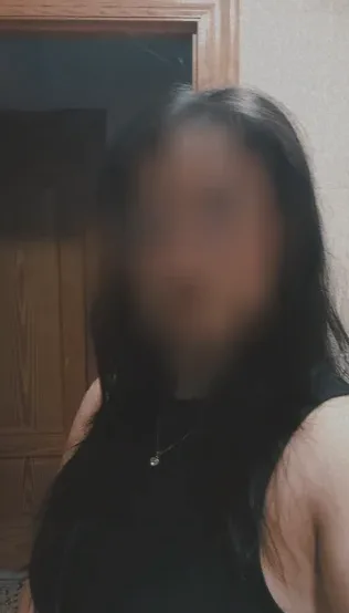 Lea, 24