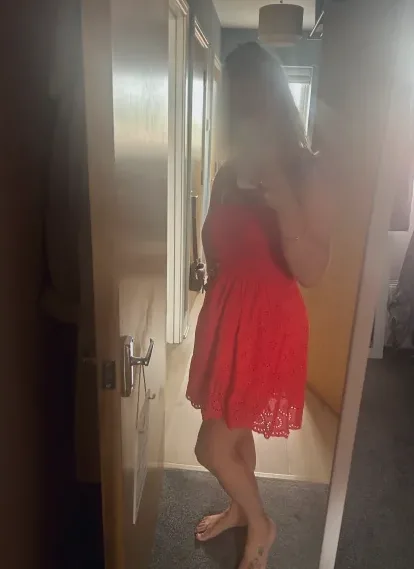 Marlene, 34