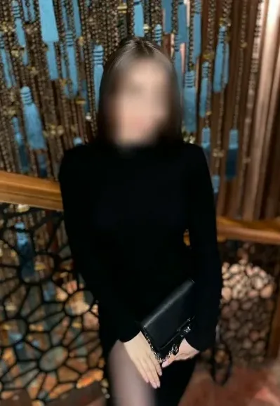 Paula, 36